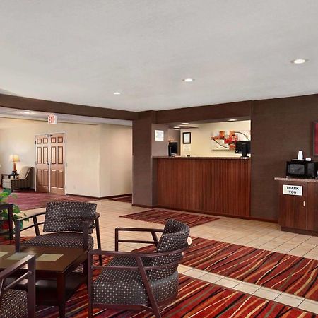 Super 8 By Wyndham Brookings Hotel Luaran gambar